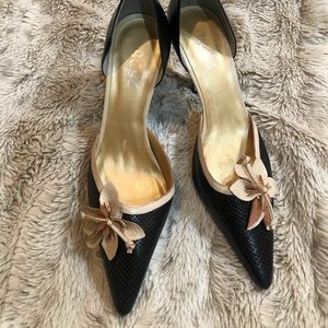 BCBG Paris Heels excellent condition